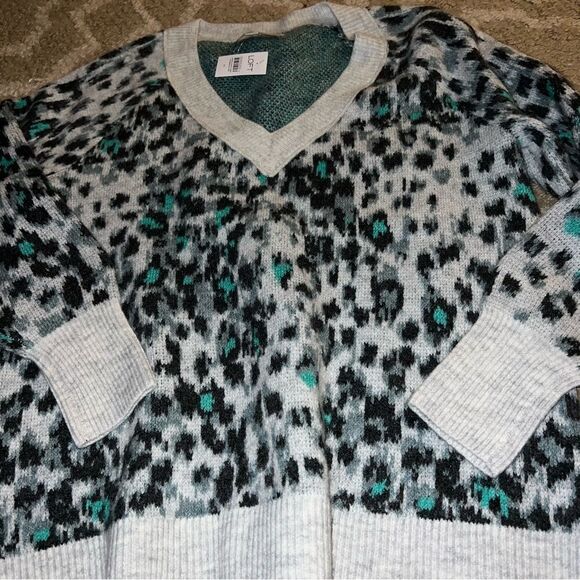Loft nwt size M sweater - Picture 7 of 7